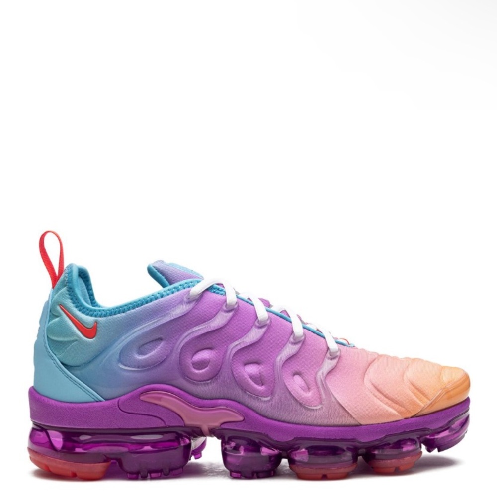 Women’s Nike Vapormax Plus “Multigradient” Sneaker